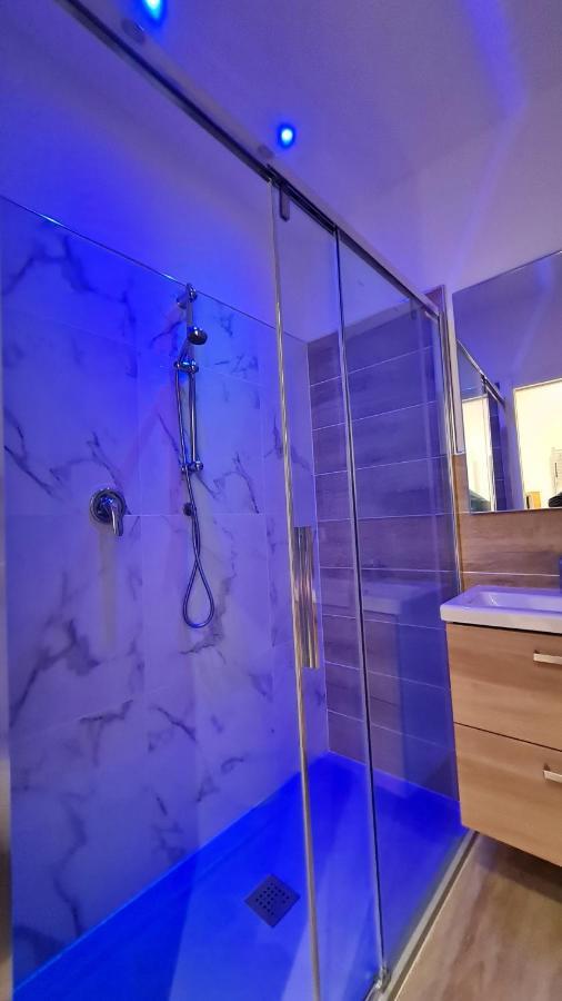 Апартаменты Giudei House Smart 2 Болонья Экстерьер фото